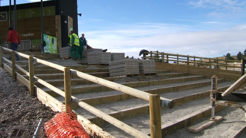 Servicio de Edificación - equipamientos